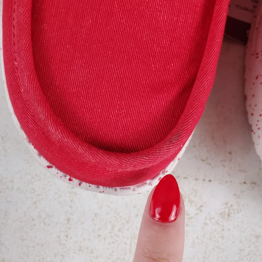 Hey Dude Wally Stretch Canvas Mens Loafer Shoes Sz 9 Savvy Red Slip On Round Toe